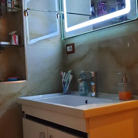 Sokol Goxhaj Villa Vlorë
